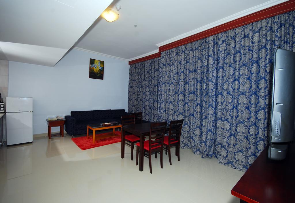 Ramee Rose Hotel Apartments Abu Dhabi Exterior foto