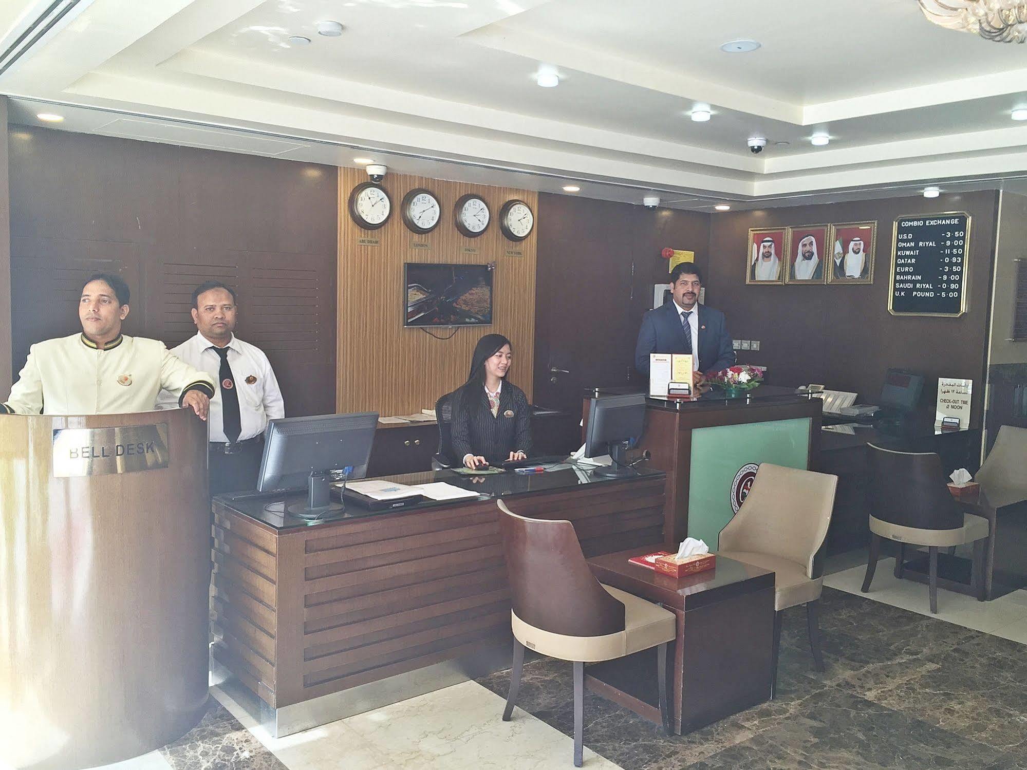 Ramee Rose Hotel Apartments Abu Dhabi Exterior foto